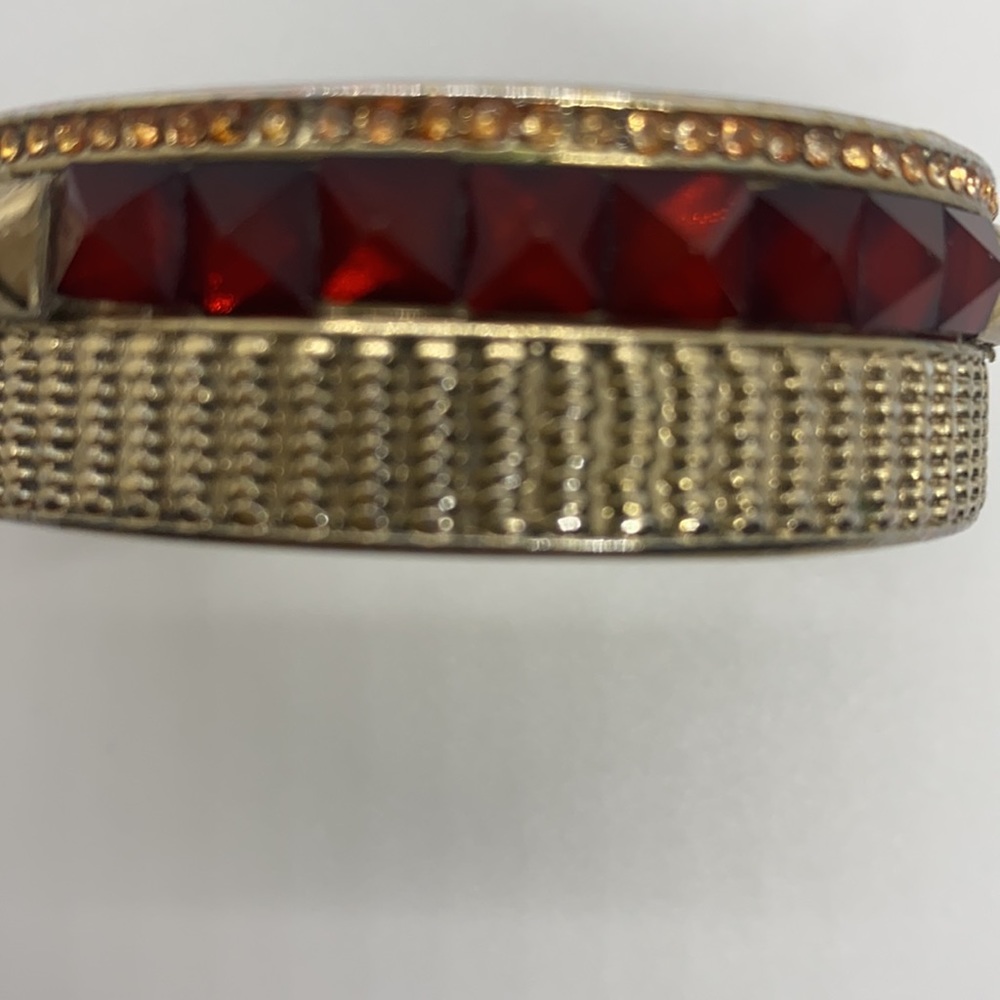 Fashion bangle by Jessica Simpson - Picture 4 of 4